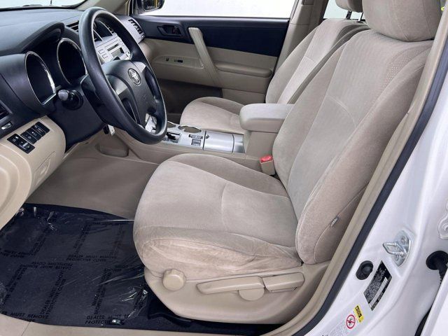 2012 Toyota Highlander Base