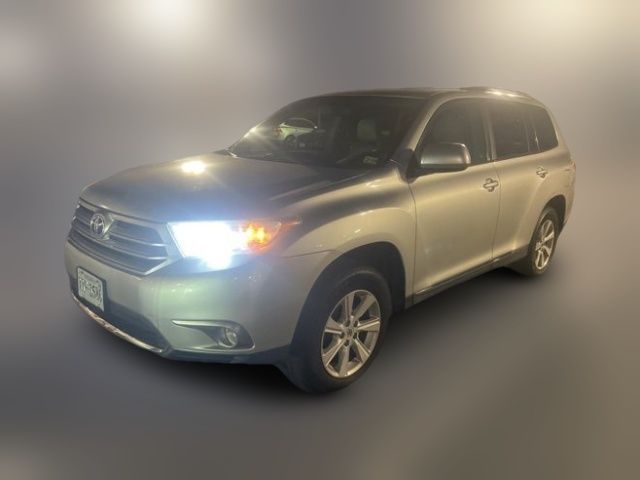 2012 Toyota Highlander SE