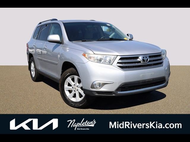 2012 Toyota Highlander SE