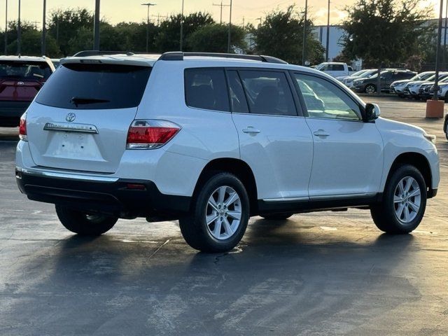 2012 Toyota Highlander Base