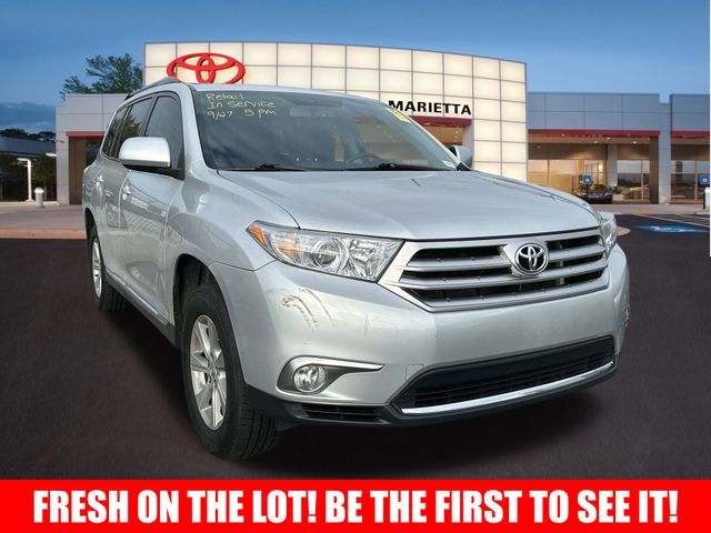 2012 Toyota Highlander SE