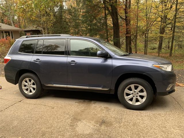 2012 Toyota Highlander Base