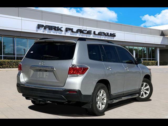 2012 Toyota Highlander SE