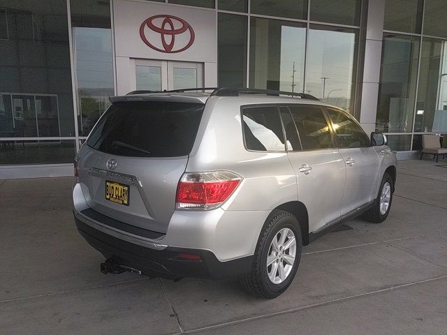 2012 Toyota Highlander SE