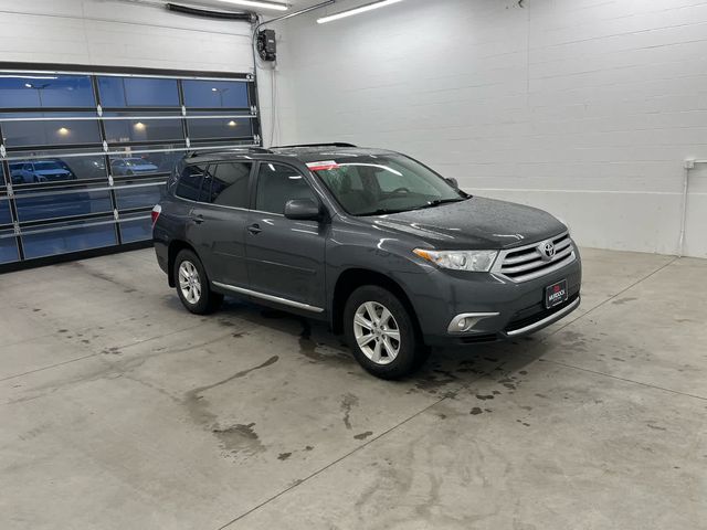 2012 Toyota Highlander SE