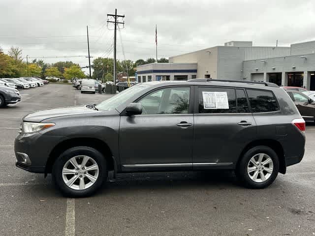 2012 Toyota Highlander SE