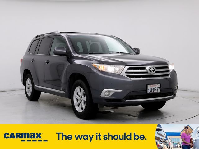 2012 Toyota Highlander SE