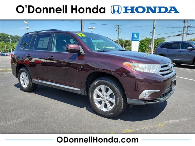 2012 Toyota Highlander SE