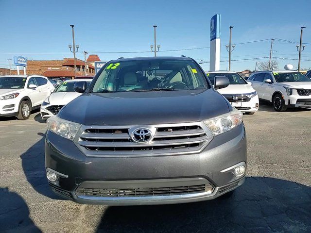 2012 Toyota Highlander SE