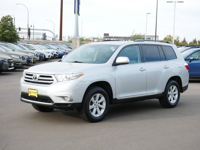 2012 Toyota Highlander SE