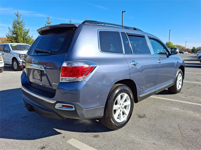 2012 Toyota Highlander SE