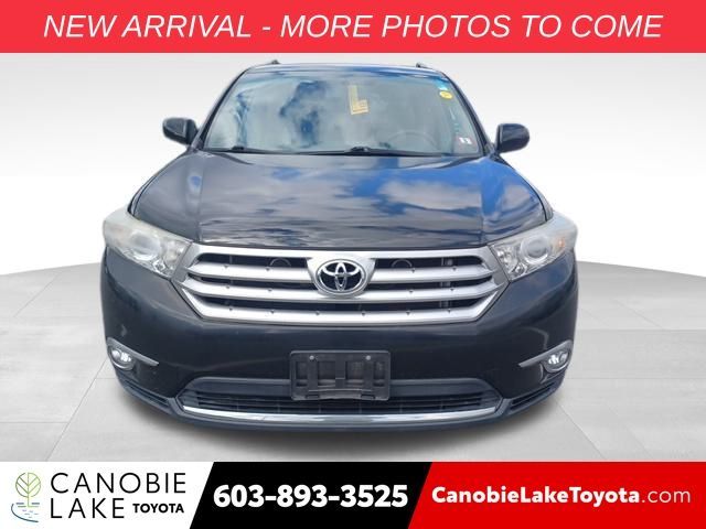 2012 Toyota Highlander SE