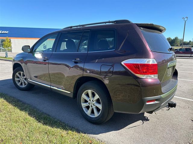 2012 Toyota Highlander SE