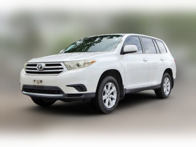 2012 Toyota Highlander SE