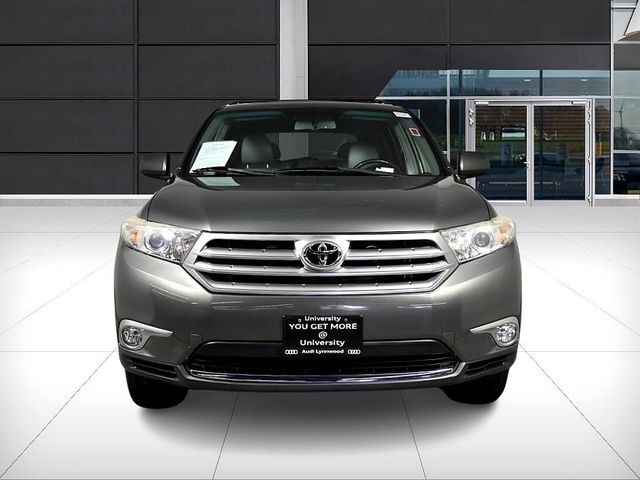 2012 Toyota Highlander SE