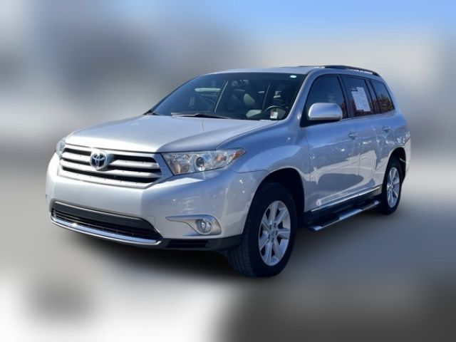 2012 Toyota Highlander SE