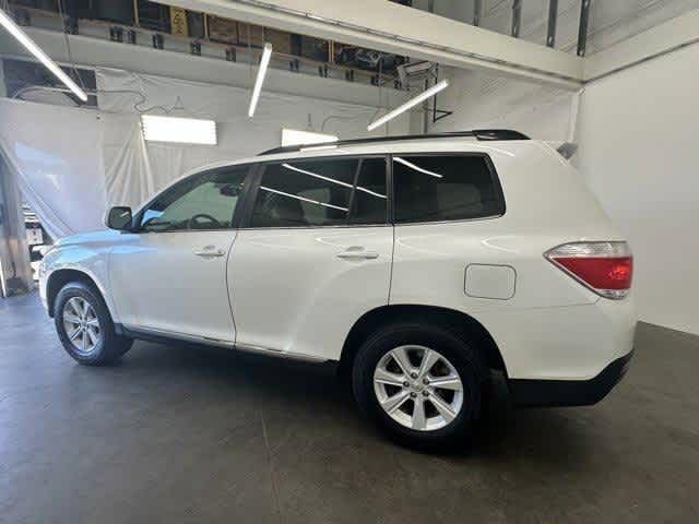 2012 Toyota Highlander SE