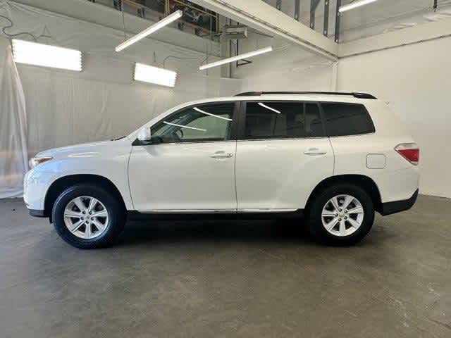 2012 Toyota Highlander SE