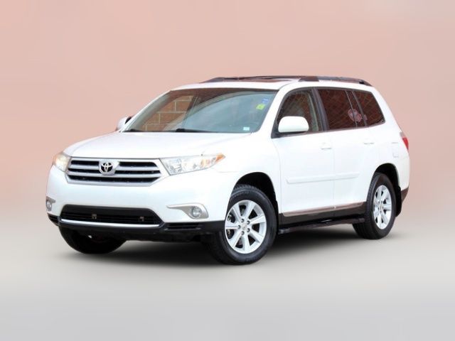 2012 Toyota Highlander SE
