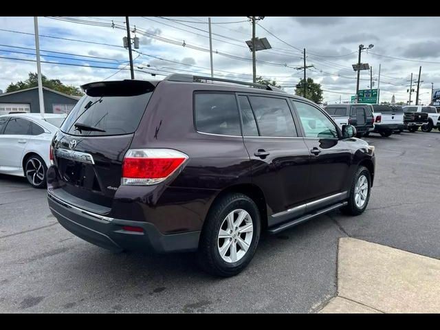 2012 Toyota Highlander SE