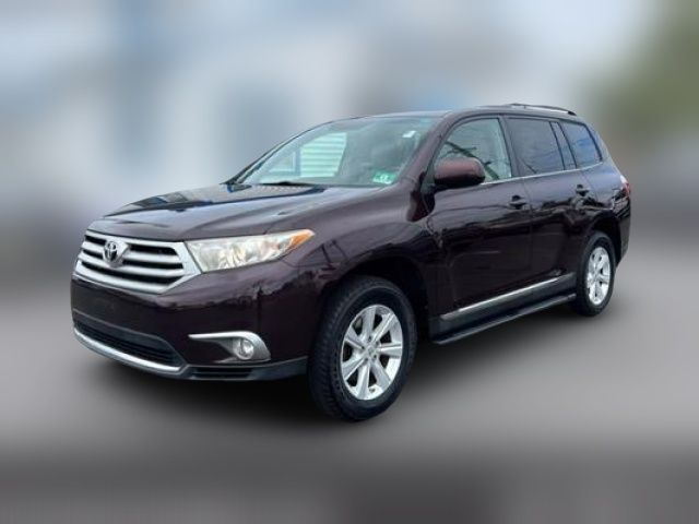 2012 Toyota Highlander SE