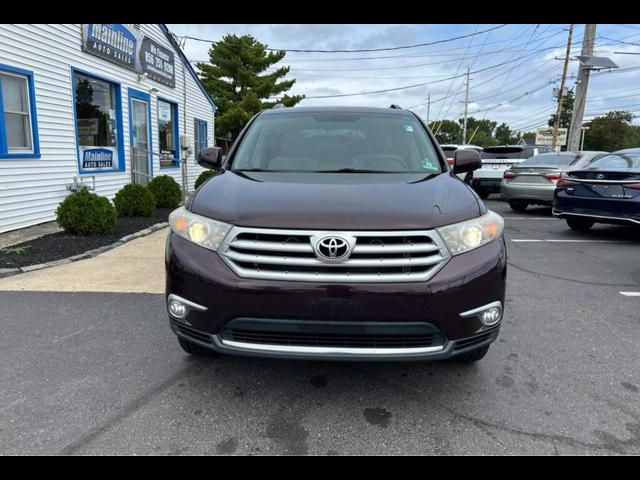 2012 Toyota Highlander SE