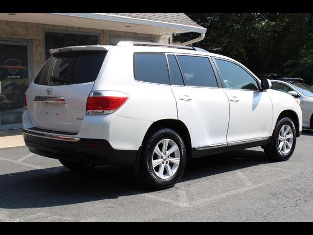 2012 Toyota Highlander SE