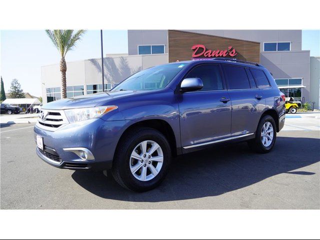 2012 Toyota Highlander SE