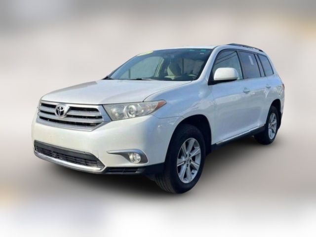 2012 Toyota Highlander SE