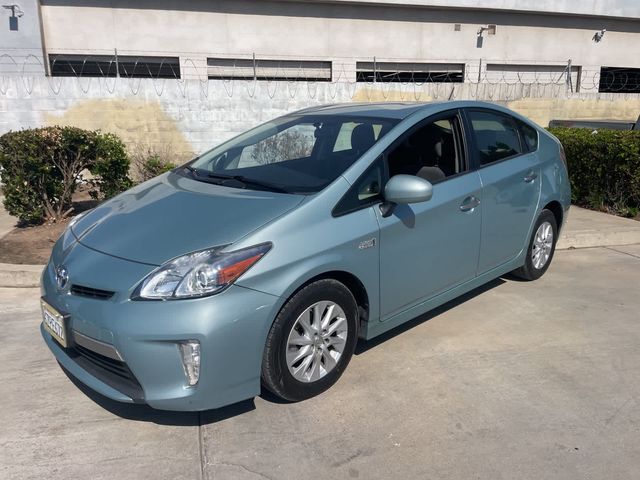 2012 Toyota Prius Plug-in Base