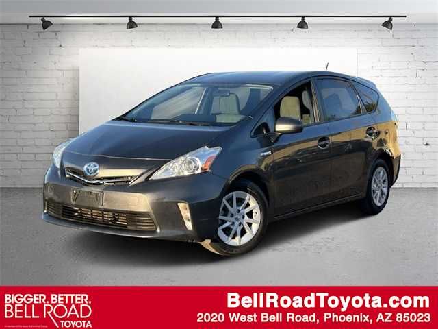 2012 Toyota Prius v Five