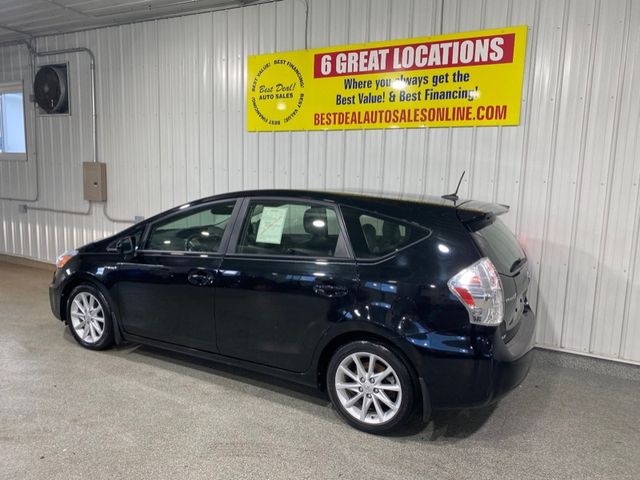 2012 Toyota Prius v Five