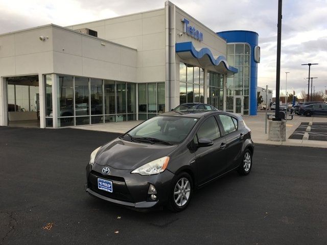 2012 Toyota Prius c 