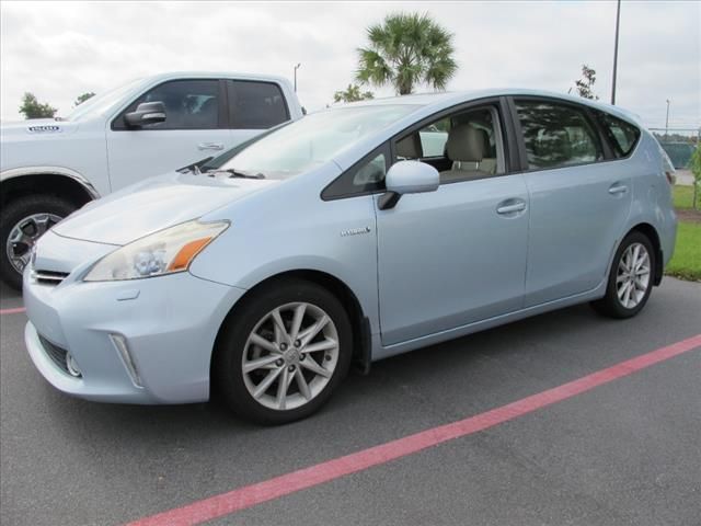 2012 Toyota Prius v Five