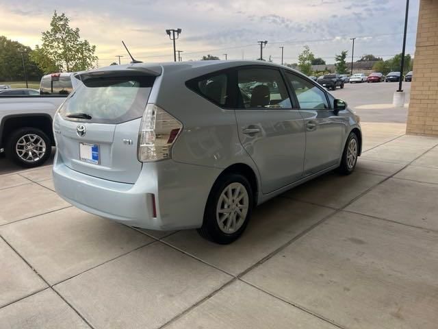 2012 Toyota Prius v Five