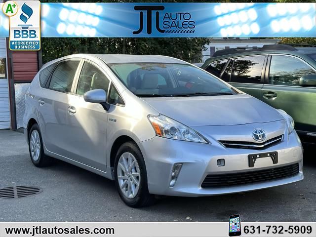 2012 Toyota Prius v Two