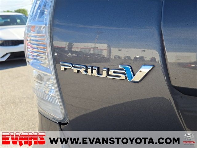 2012 Toyota Prius v 