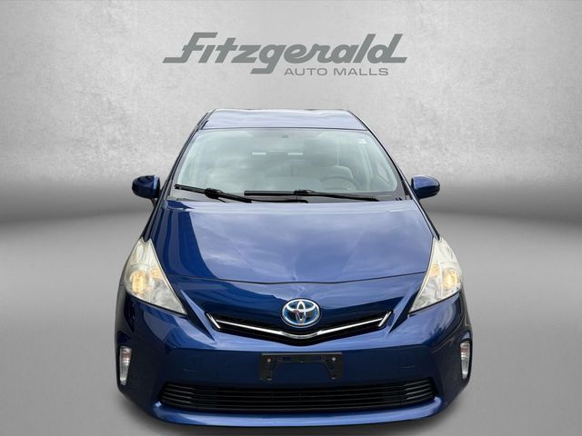 2012 Toyota Prius v Five