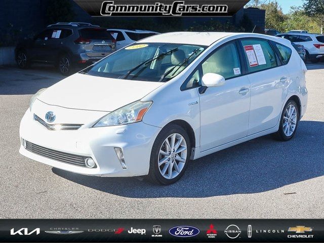 2012 Toyota Prius v Five