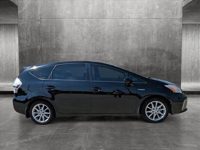 2012 Toyota Prius v Five