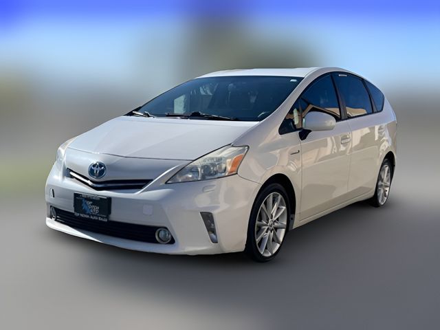 2012 Toyota Prius v Five
