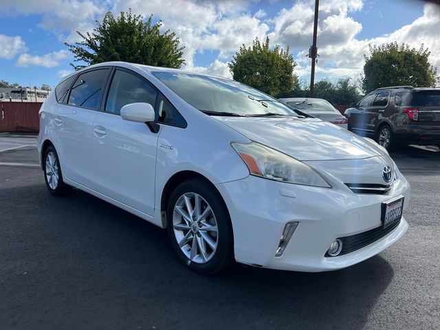 2012 Toyota Prius v Five