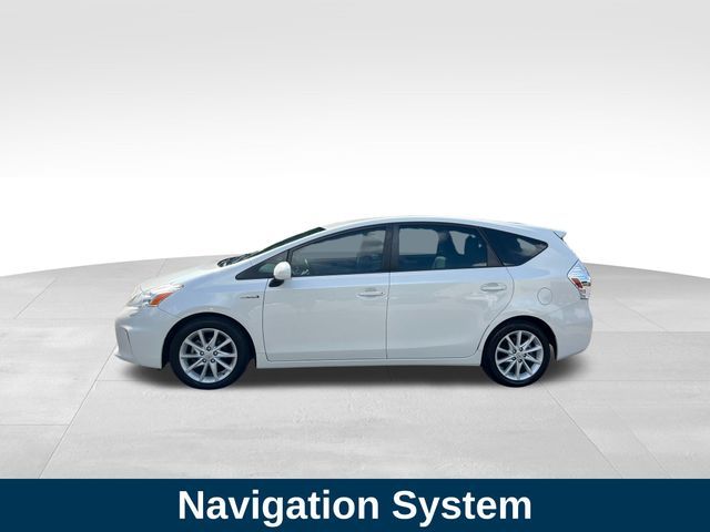 2012 Toyota Prius v Five