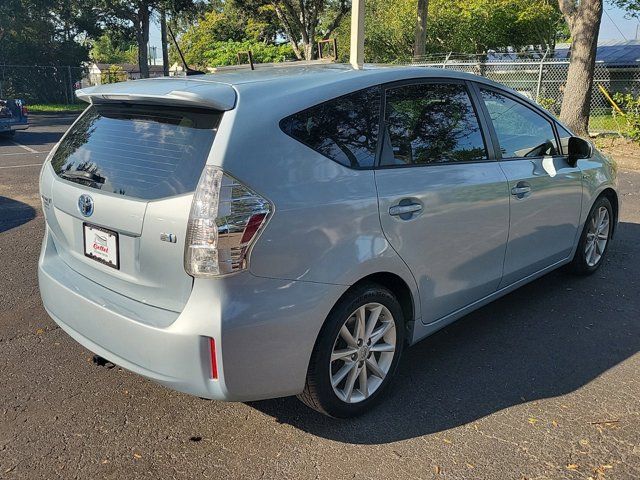 2012 Toyota Prius v Five