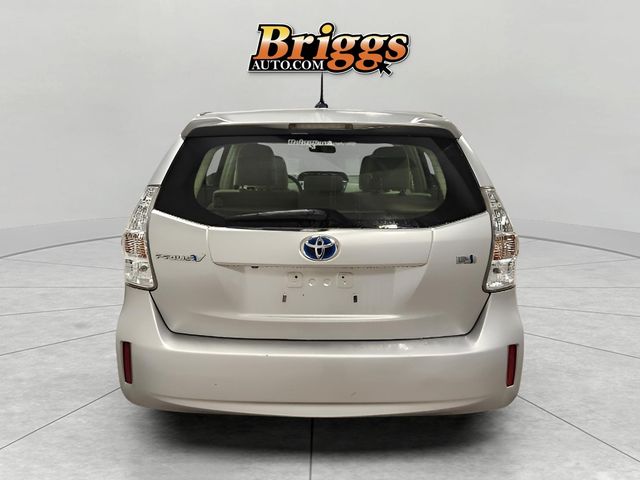 2012 Toyota Prius v Five