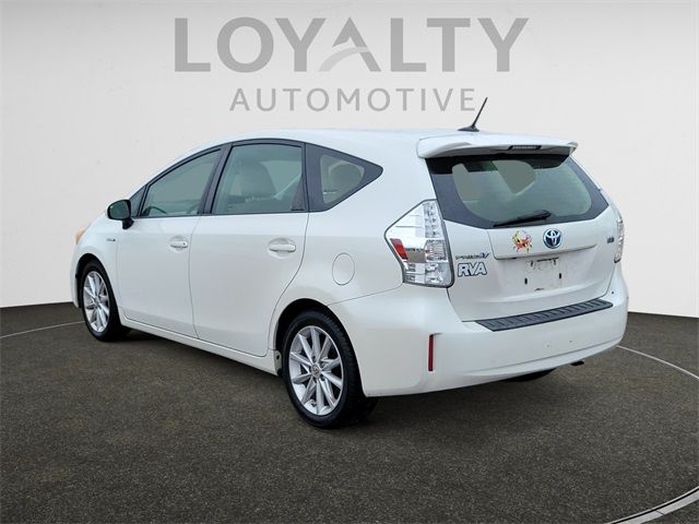 2012 Toyota Prius v Five