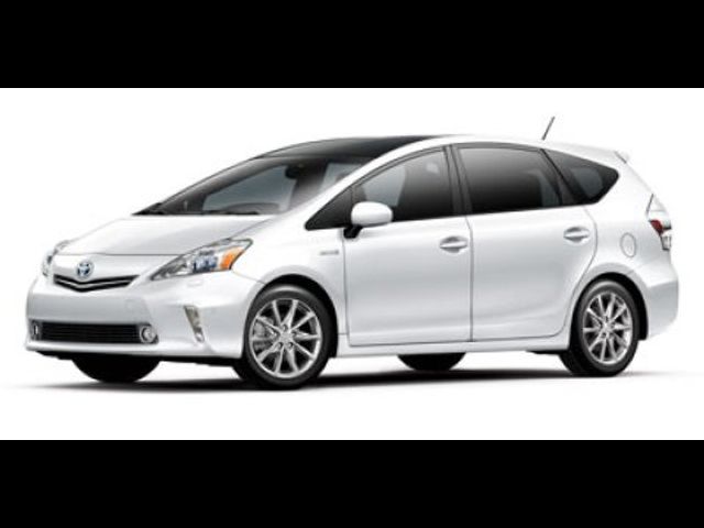 2012 Toyota Prius v Five