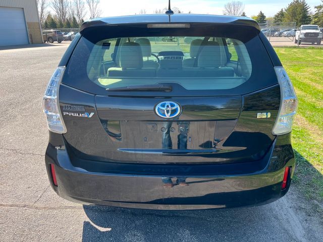 2012 Toyota Prius v Three