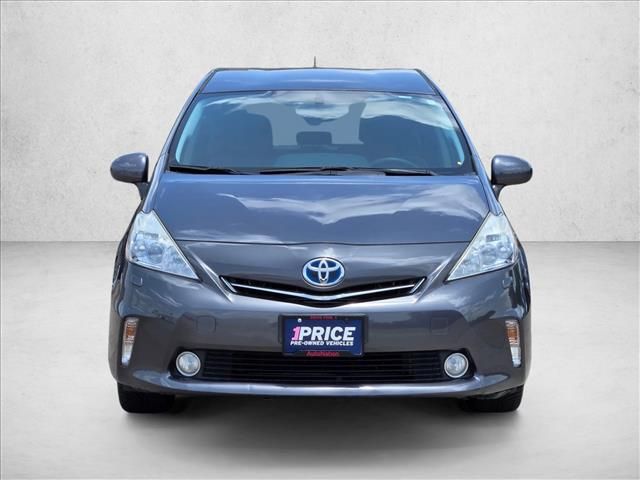 2012 Toyota Prius v Five