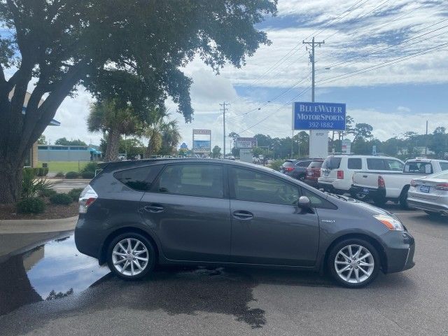 2012 Toyota Prius v Two